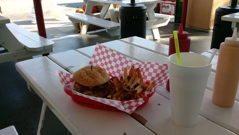 Elk Cheeseburger Combo