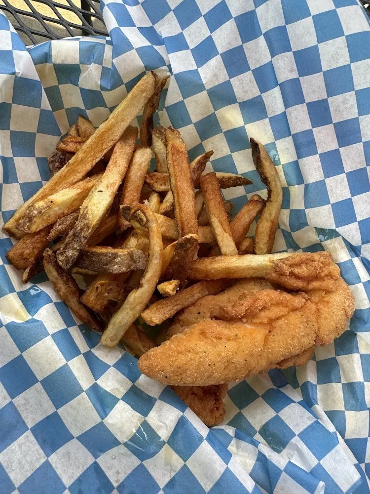 Kids Chicken Strip Meal